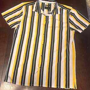 Geometrix New York Striped Button-Down Shirt